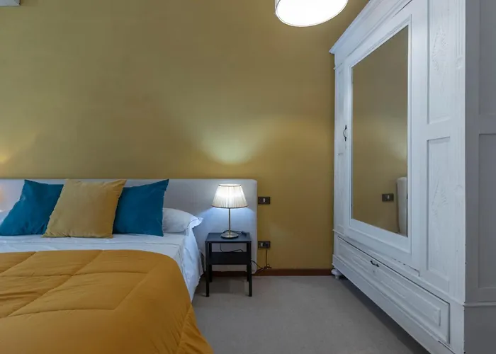 Villa Lia - Apartment In Villa With Private Garden And Pool