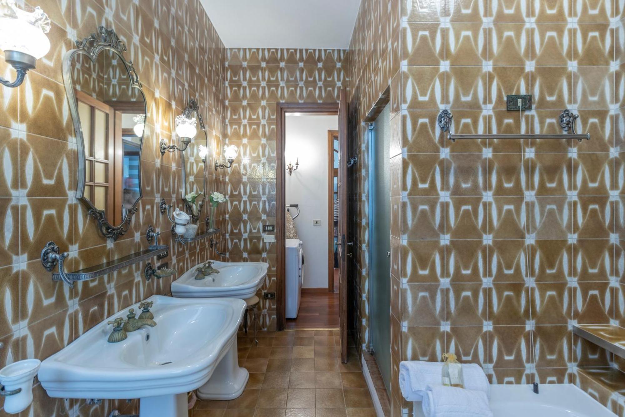 Ferienhaus Lia - In With Private Garden And Pool