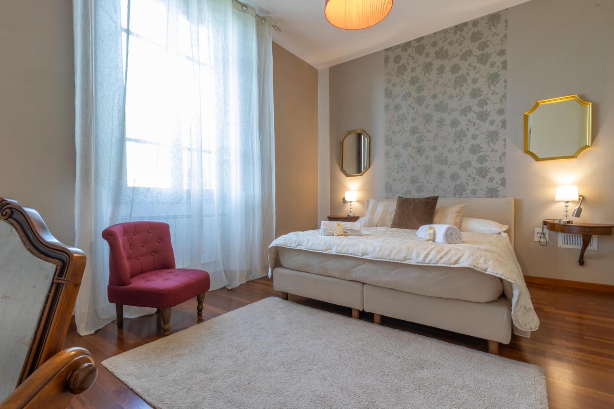 Lia - In With Private Garden And Pool Florenz