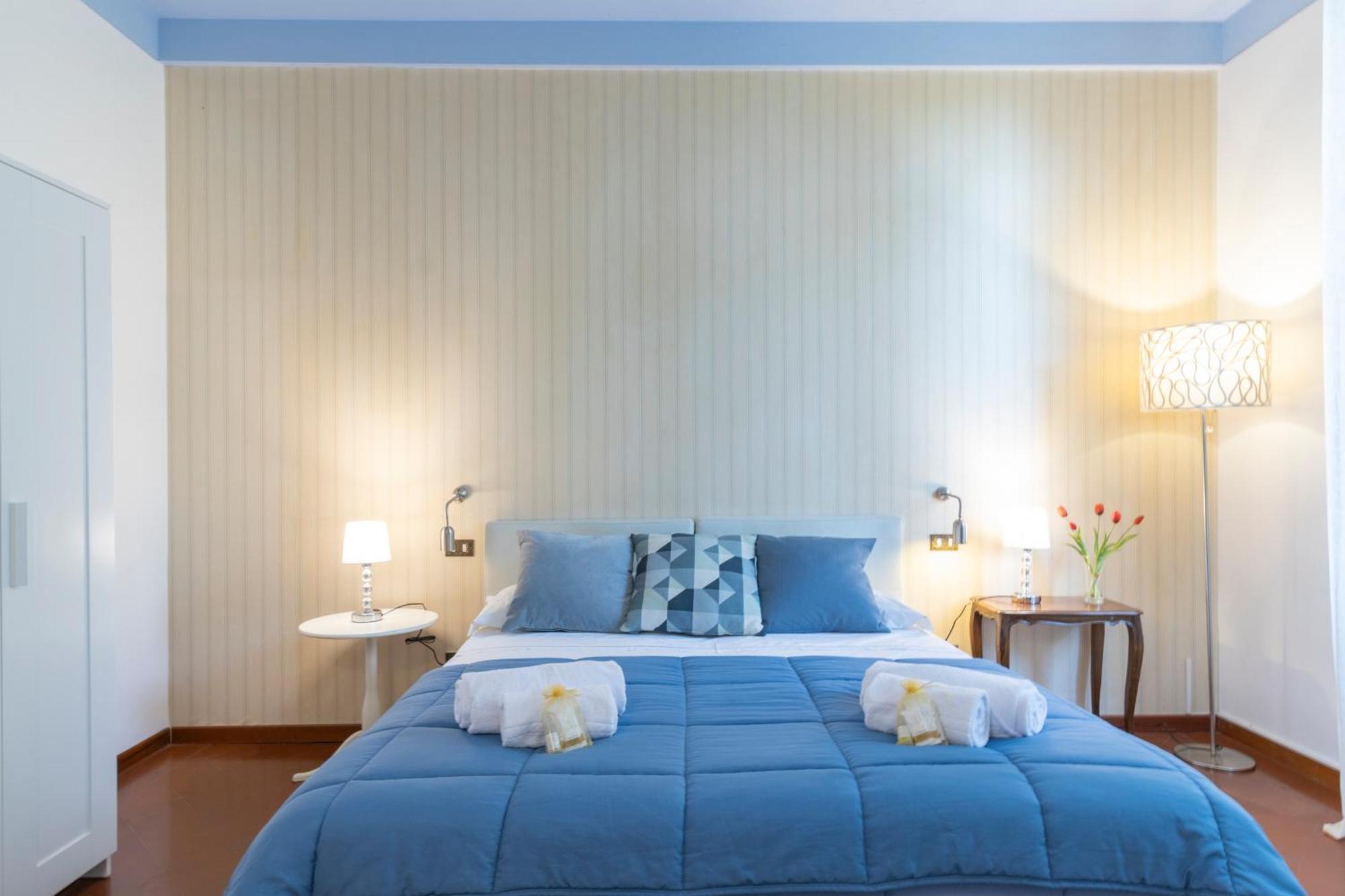 Vakantiehuis Lia - In With Private Garden And Pool *