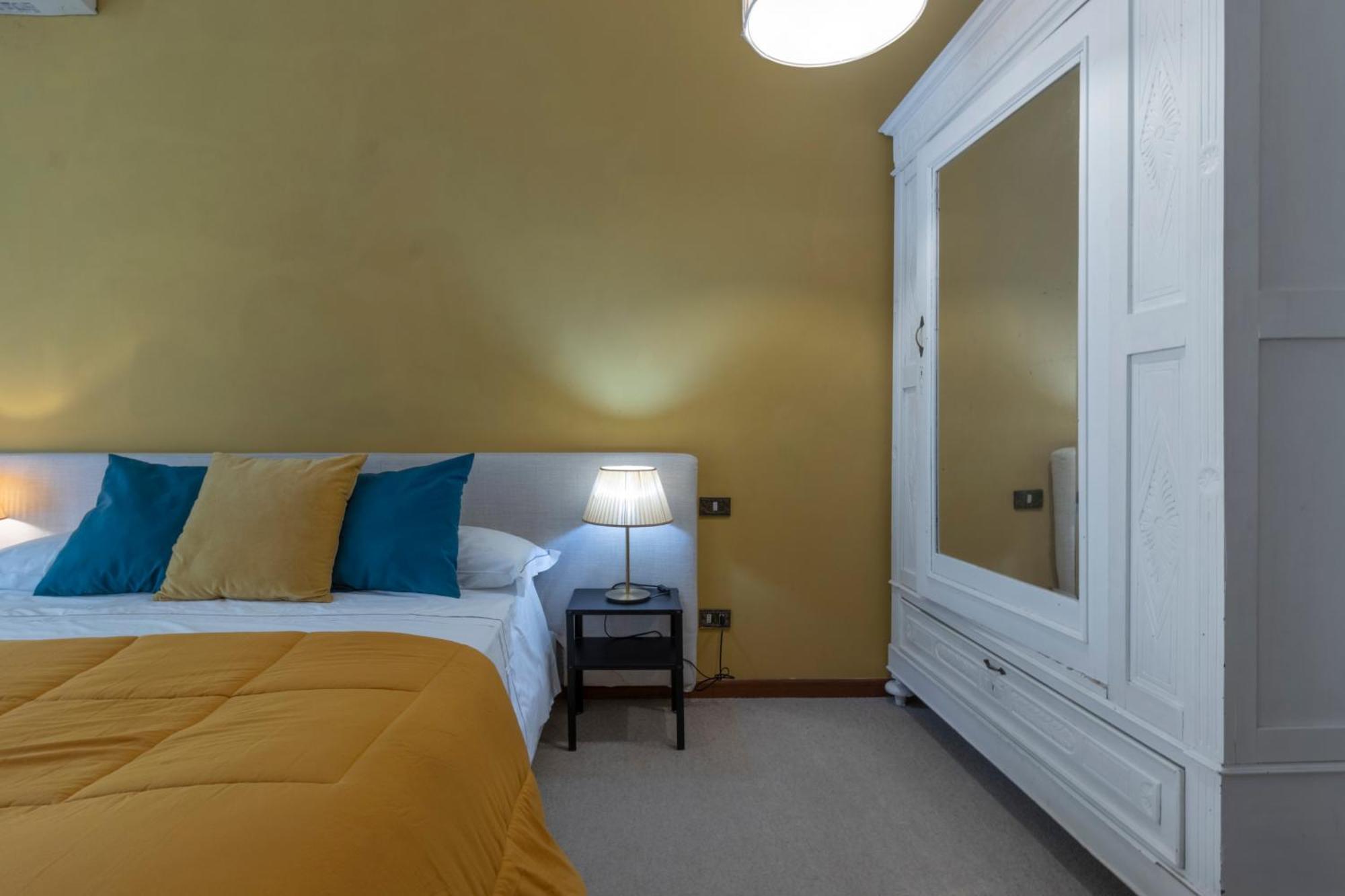 Vakantiehuis Lia - In With Private Garden And Pool *