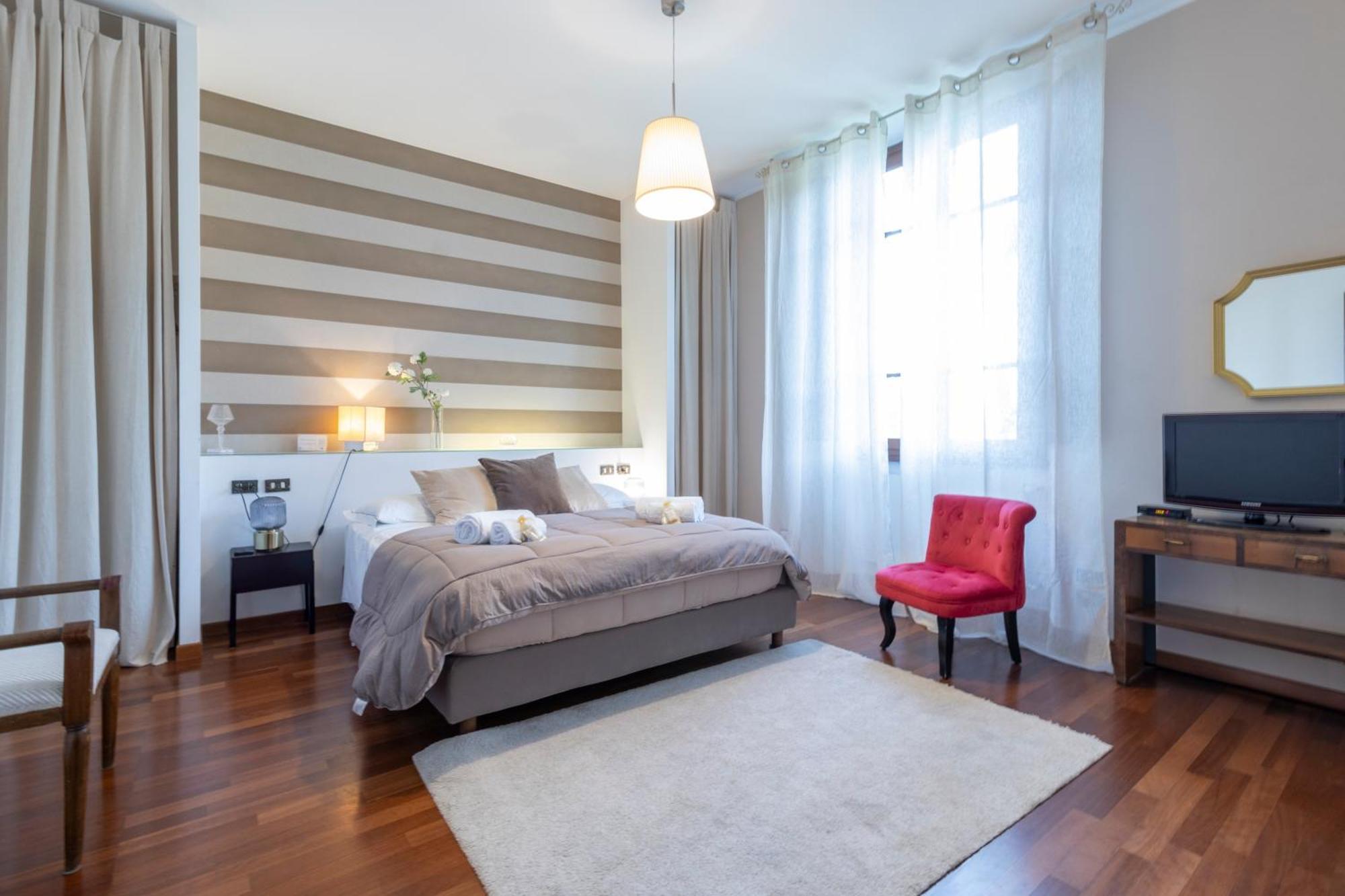 Lia - In With Private Garden And Pool * Firenze